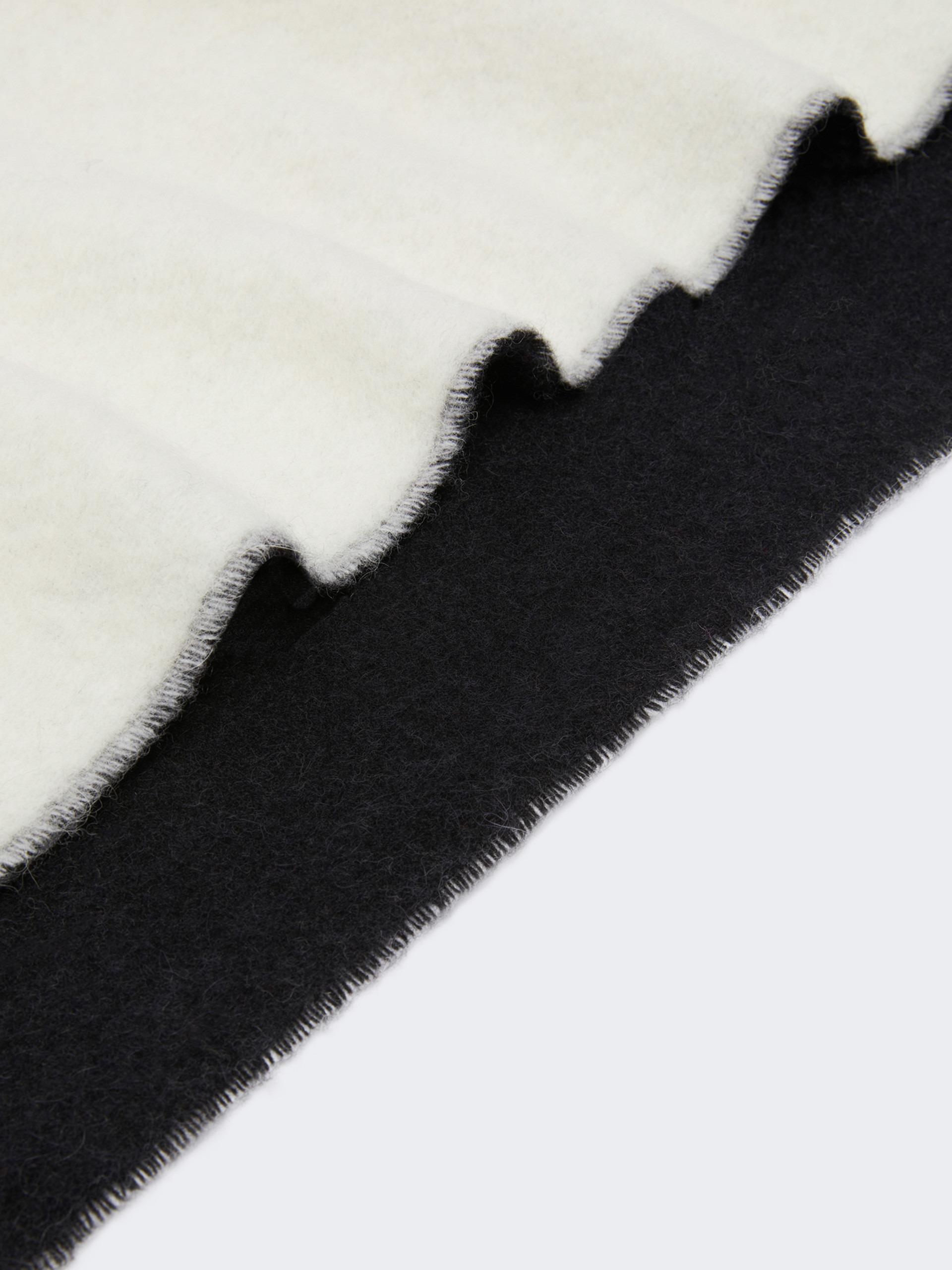 TENUE Two-tone scarf with fringes - 2