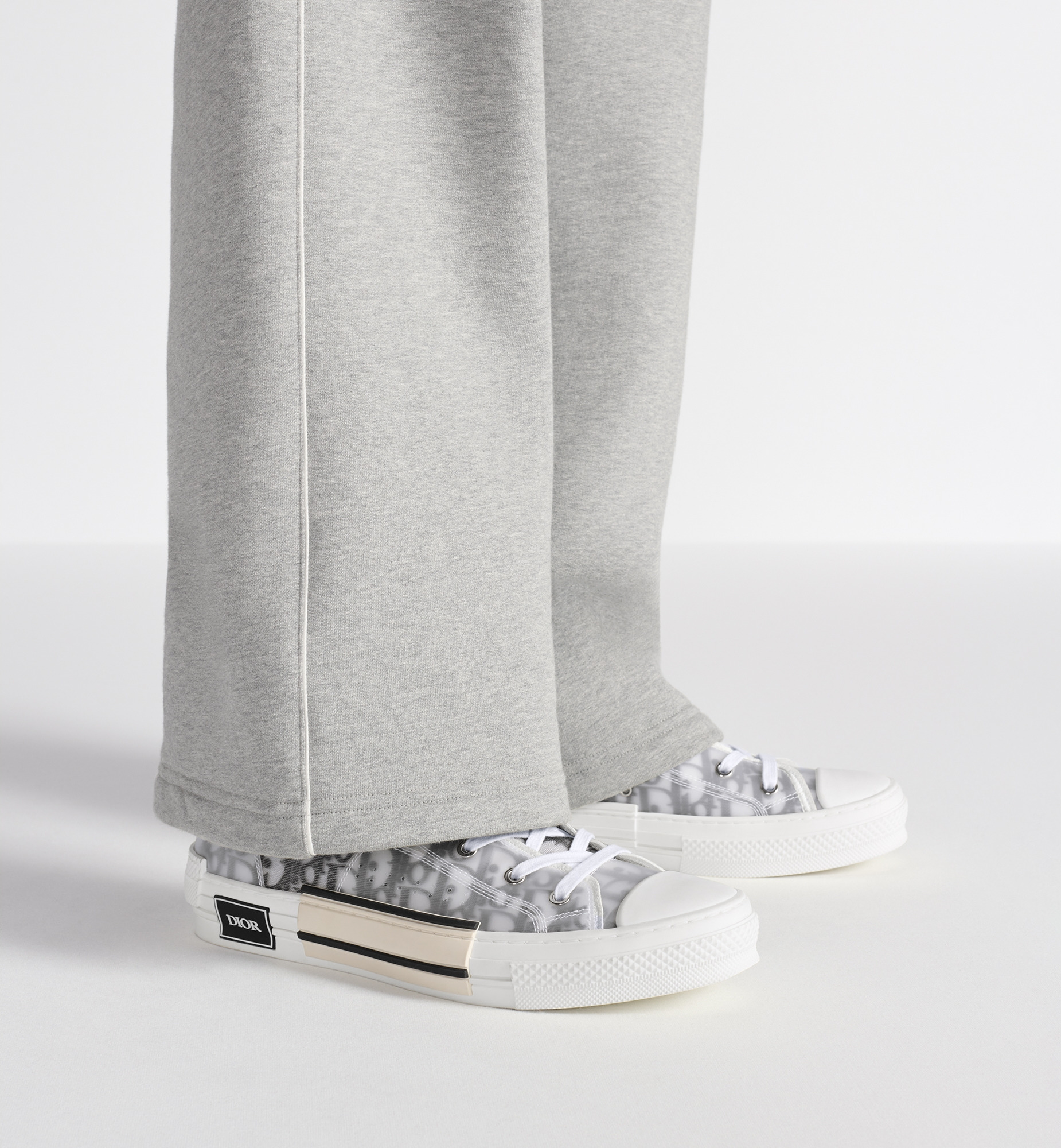 B23 High-Top Sneaker - 2