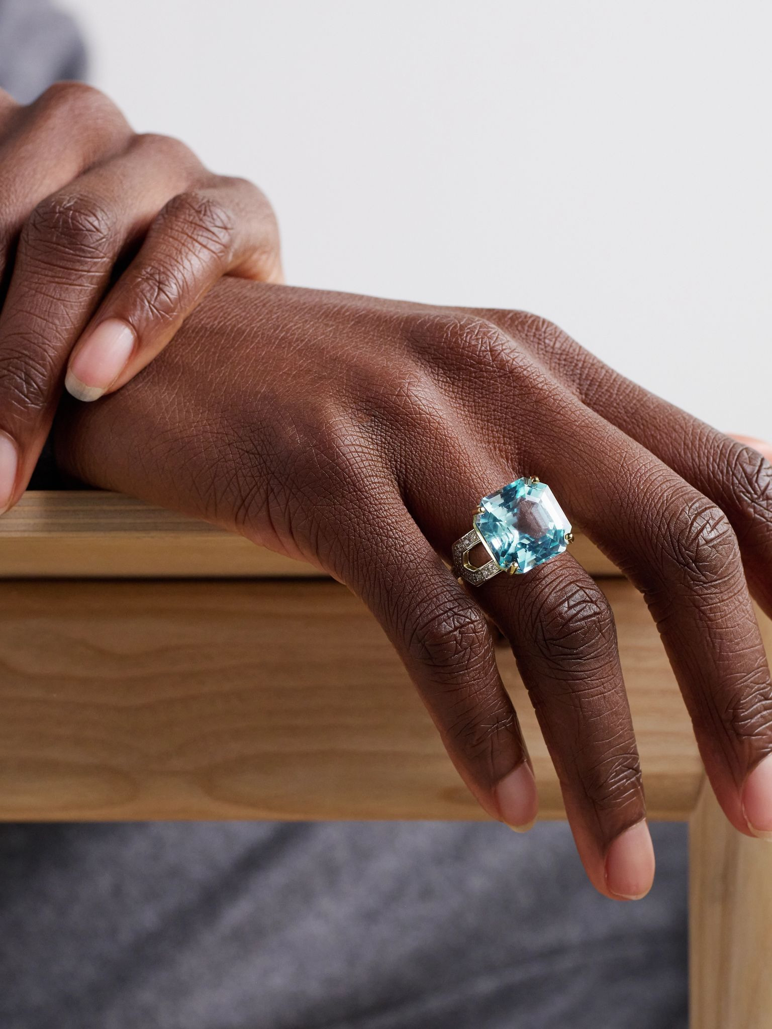 14-karat gold, topaz and diamond ring Blue - 2