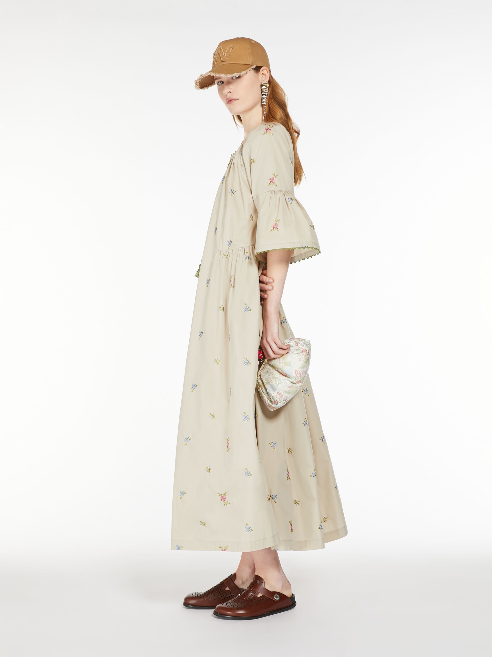 ワンピース Weekend Max Mara Beige poplin Taso dress Weekend Max Mara Beige Poplin Taso Dress – LOZURI®