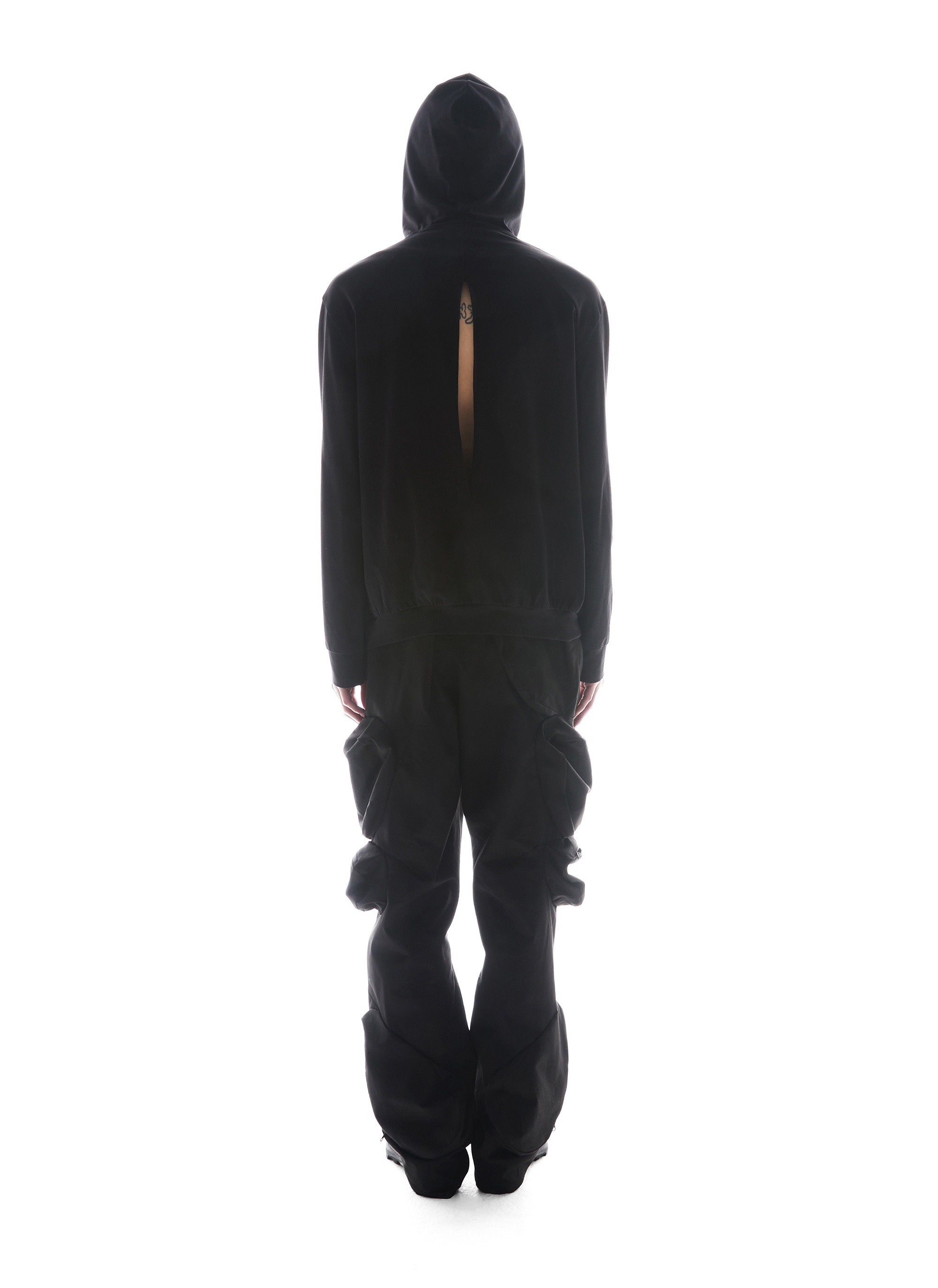 7.0 HOODIE RIGHT (BLACK) - 10