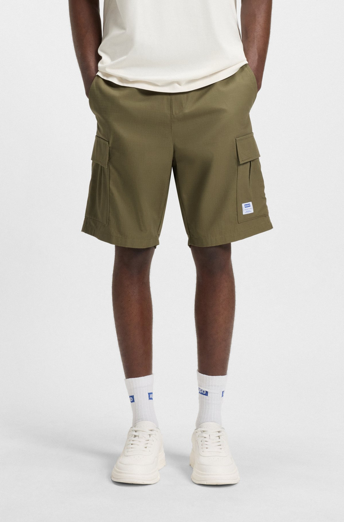 STRUCTURED-COTTON SHORTS WITH DRAWSTRING AND LOGO PATCH - 2