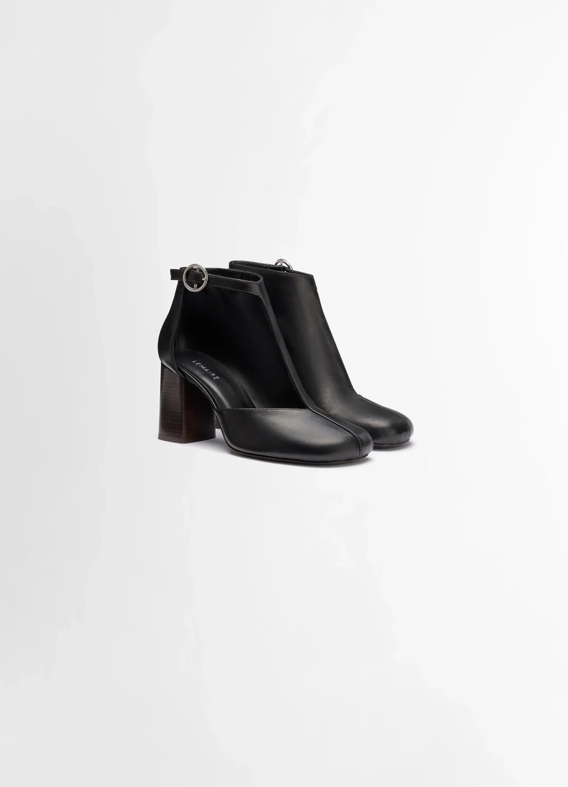 CUT OUT ANKLE BOOTS 3