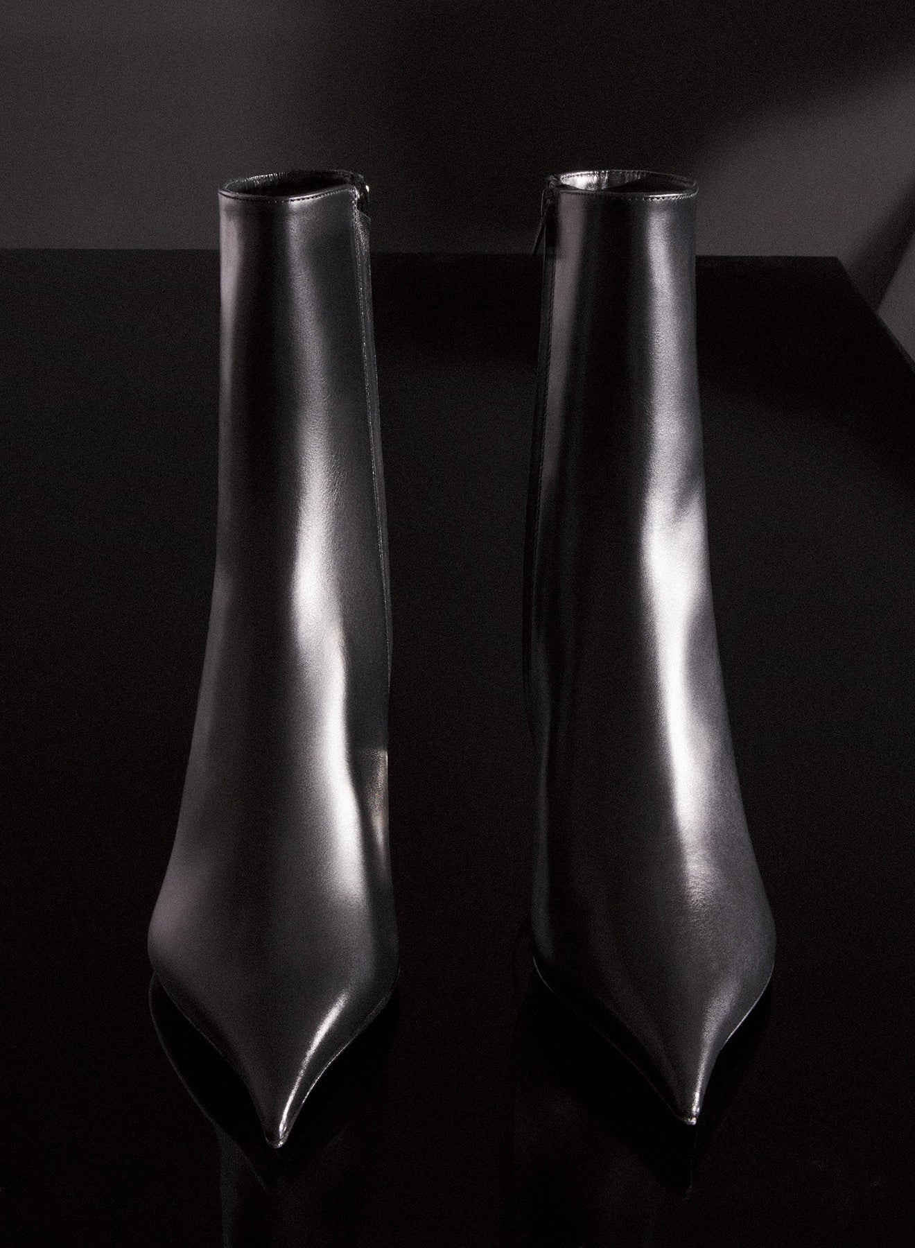 Black leather Fang 55 ankle boots - 2