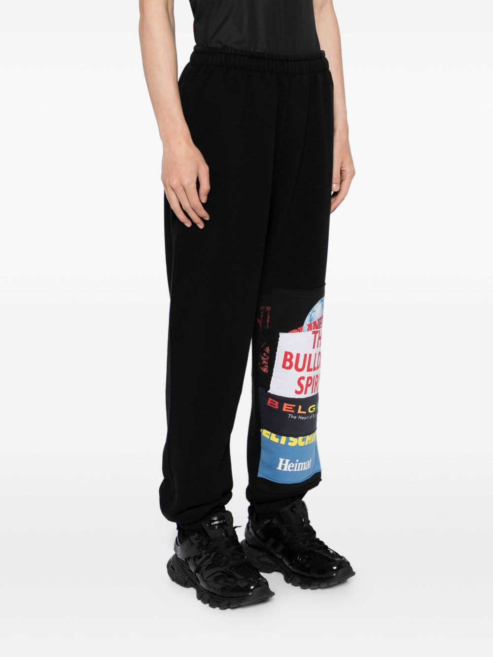 graphic-print trousers - 3