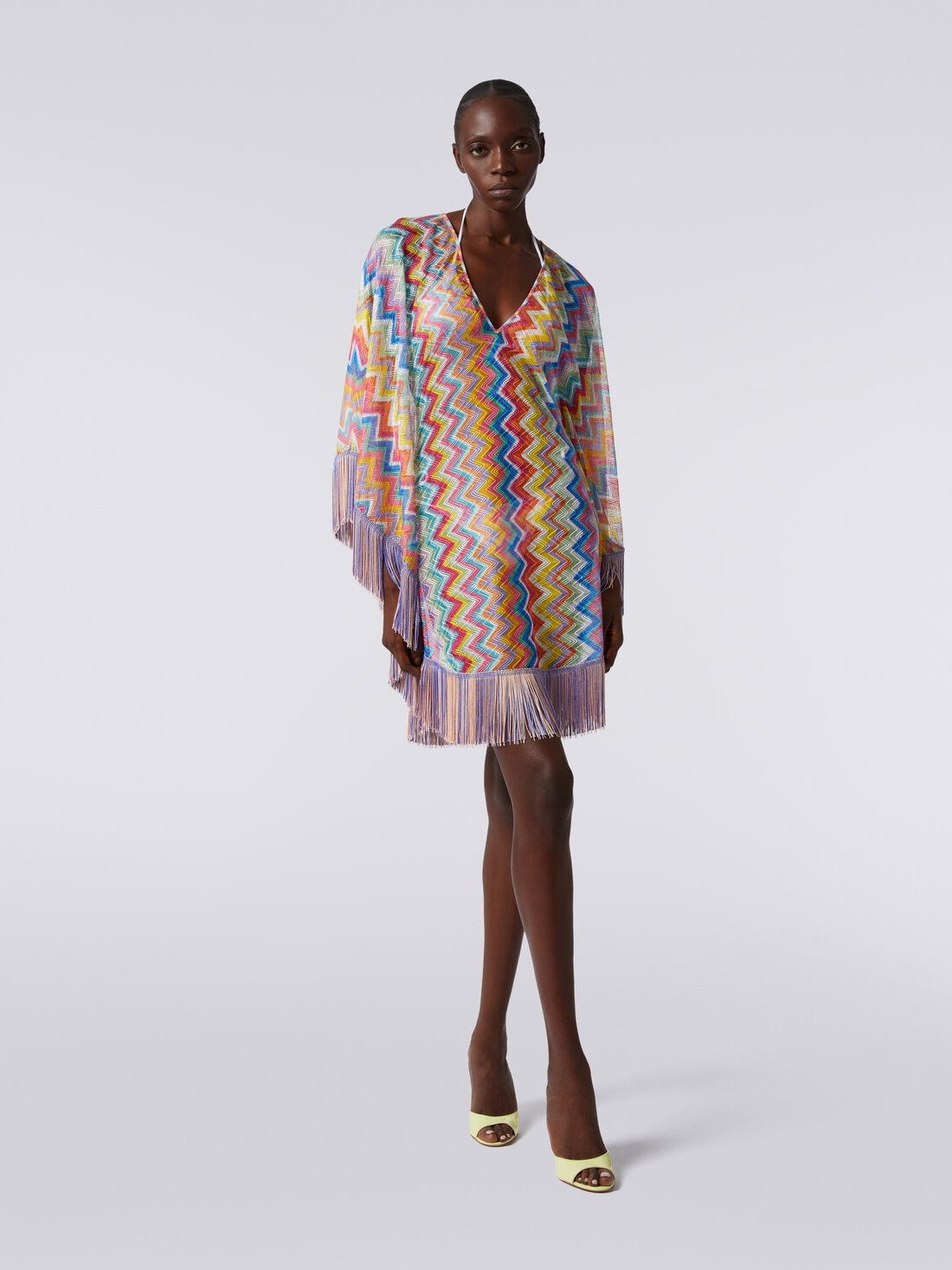 Short cover-up kaftan with zigzag print and fringes - 2