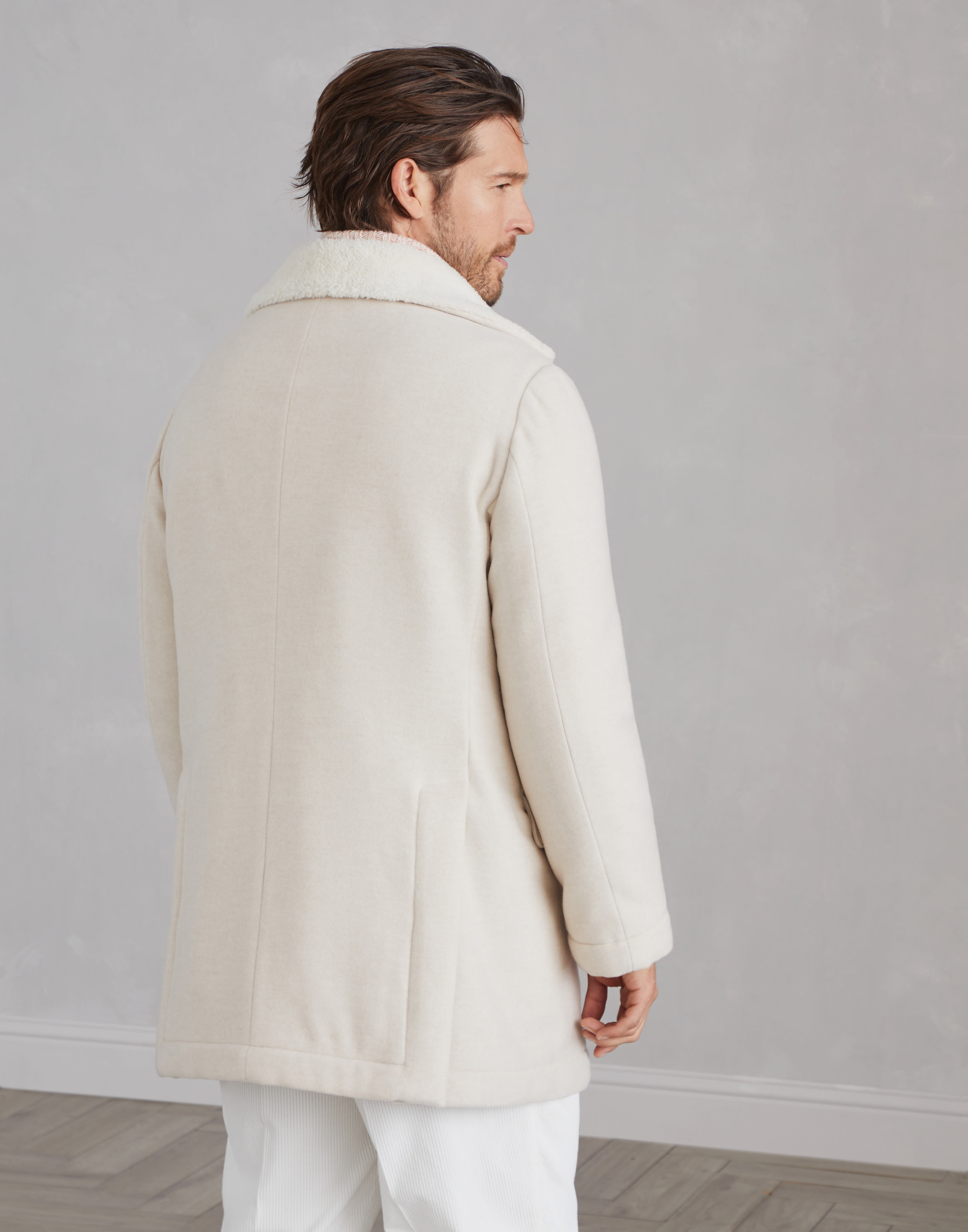 Lightweight water-resistant cashmere pea coat with shearling lining - 2