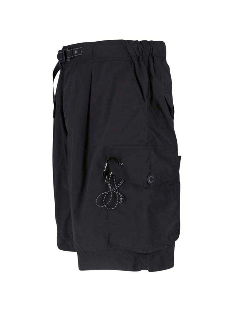 belted cargo shorts 1