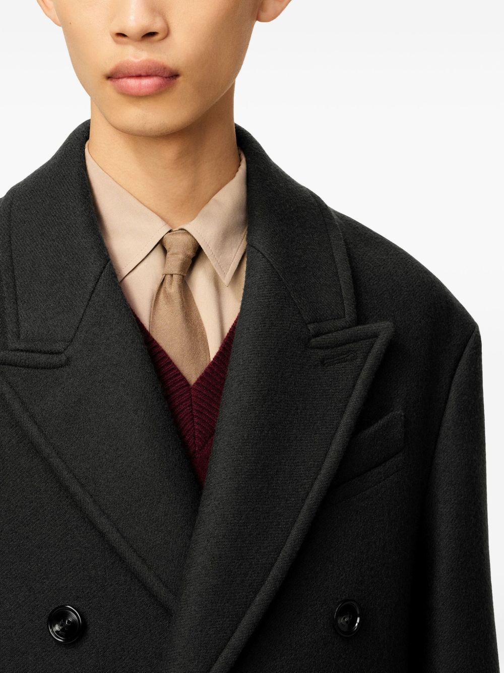 peak-lapel double-breasted coat - 6