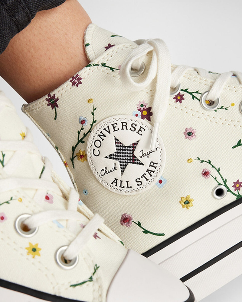 Chuck Taylor All Star Lift Platform Embroidered Blooms 9