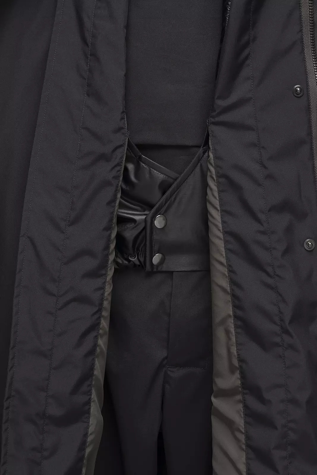 J99U-WS 2L Gore-Tex Infinium™ Windstopper® Coat Black - 28