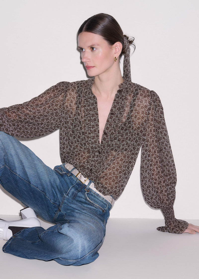 In-The-Details Blouse 4