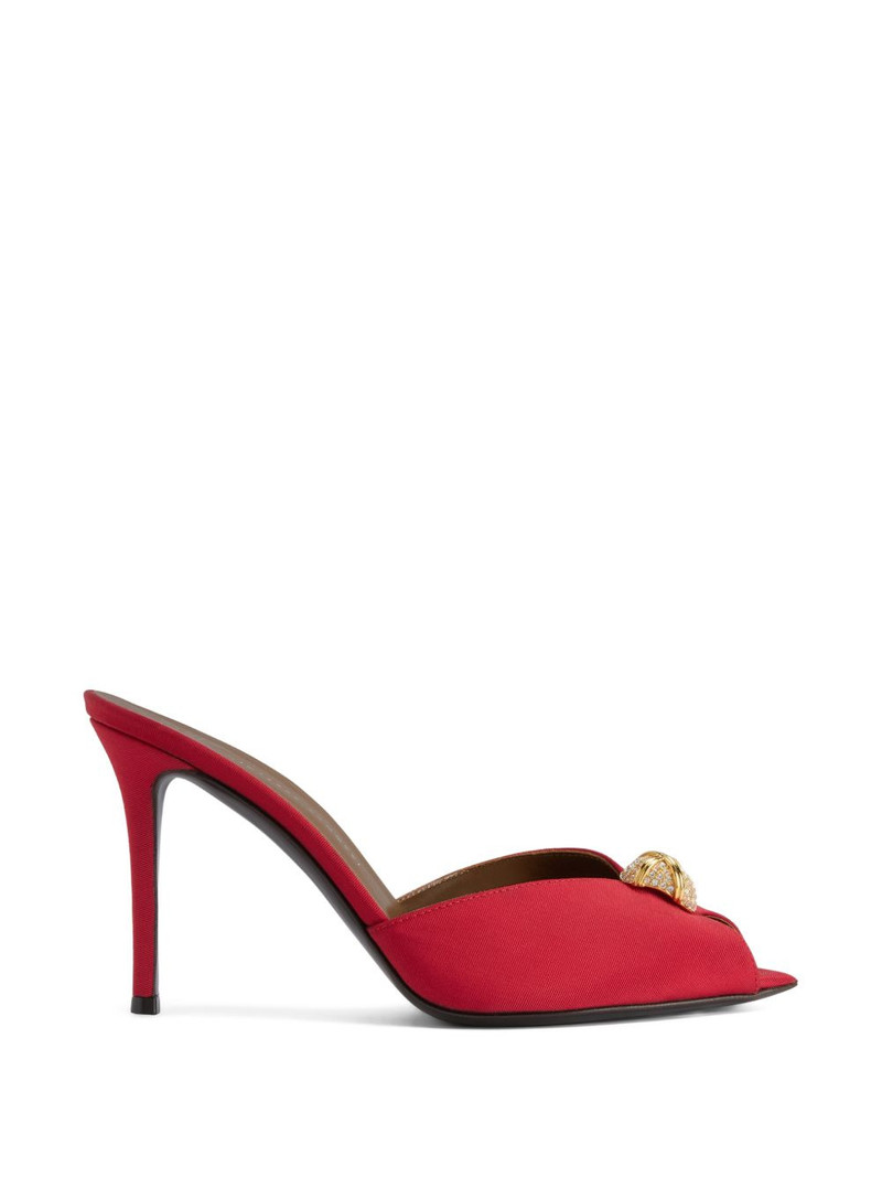 Intriigo Cocktail 90 geometric brooches sandals 1