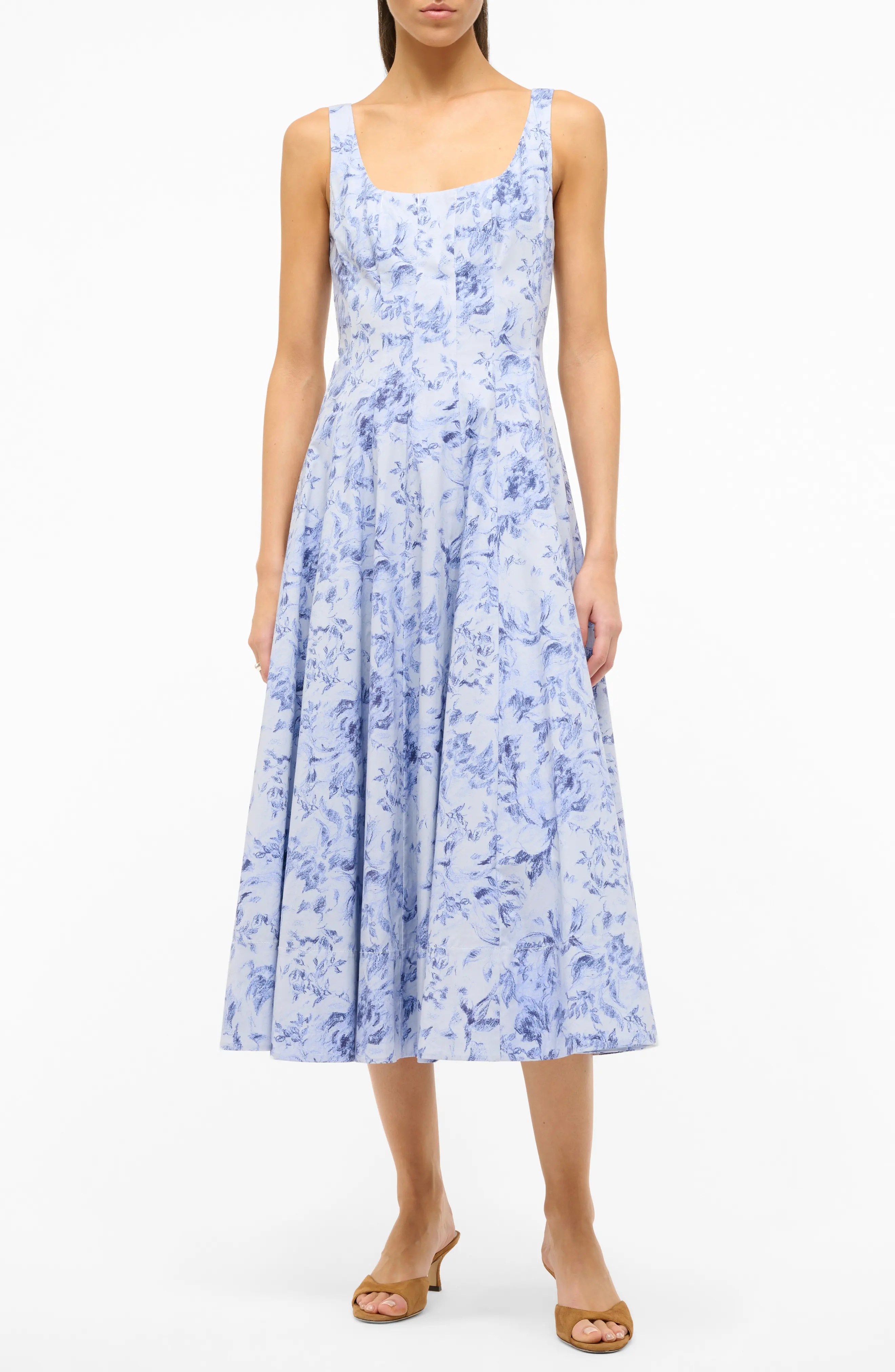 【Staud】 Wellsフローラルコットンミディドレス STAUD Wells Floral Print Stretch Cotton Midi Dress
