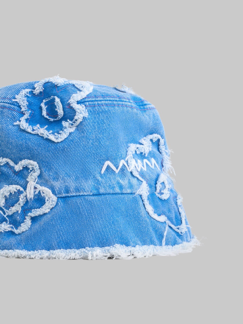 LIGHT BLUE DENIM BUCKET HAT WITH DILLIES PATCH DETAILS - 4