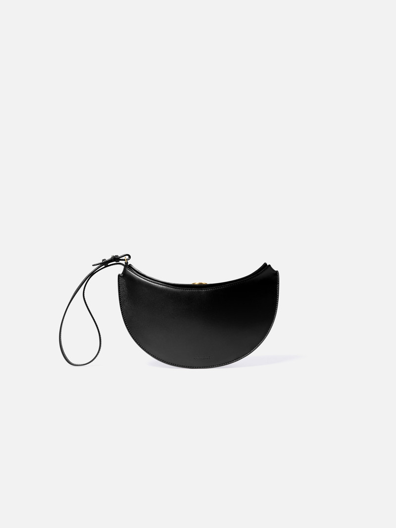 JACQUEMUS The small Ovalo outlook