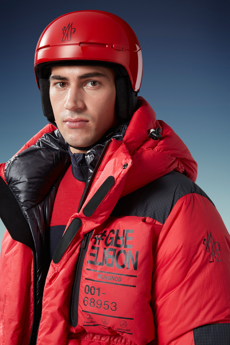 Moncler Ski Helmet outlook