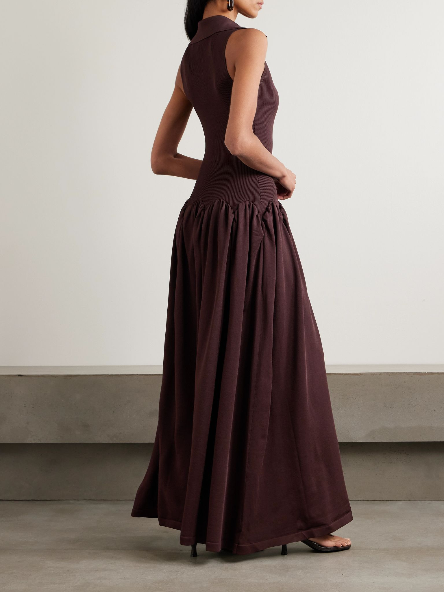 Embellished ribbed-knit and poplin maxi dress Brown - 3