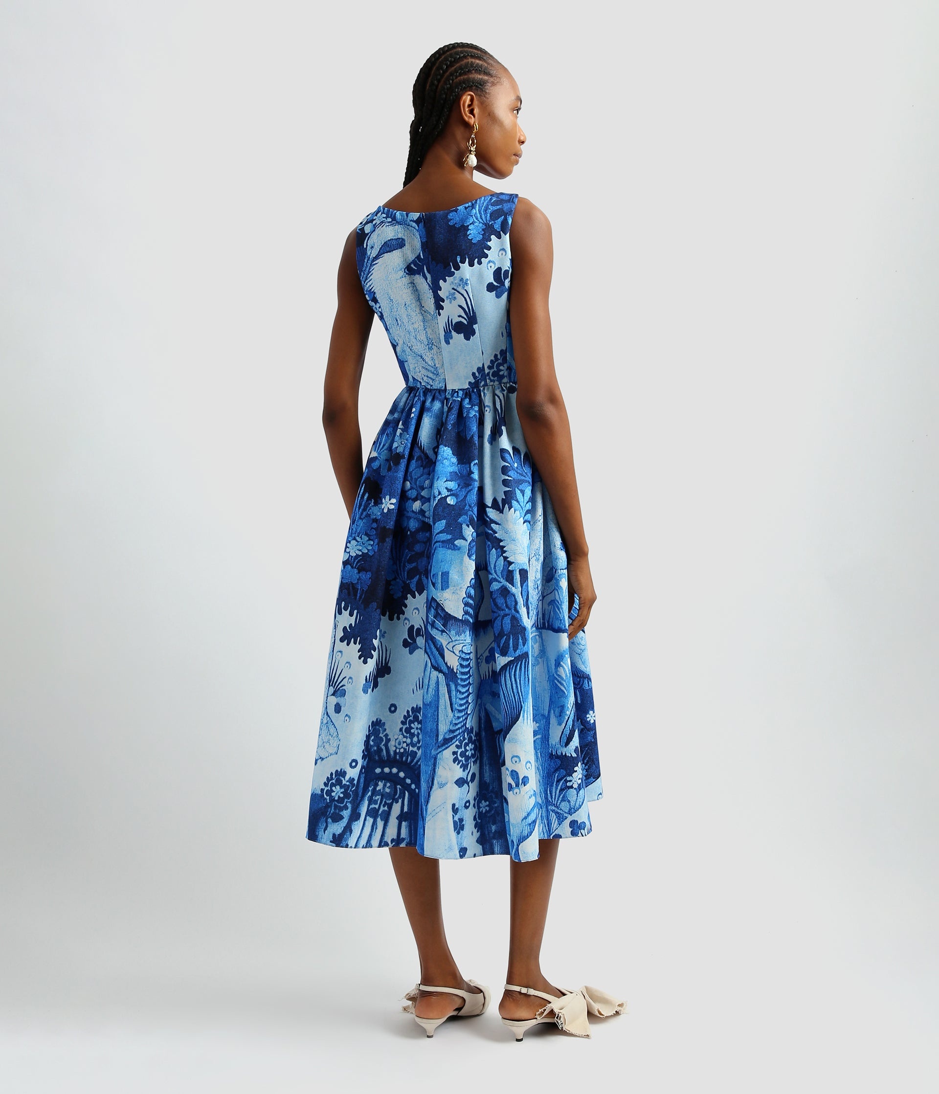 FIT AND FLARE MIDI DRESS - 3