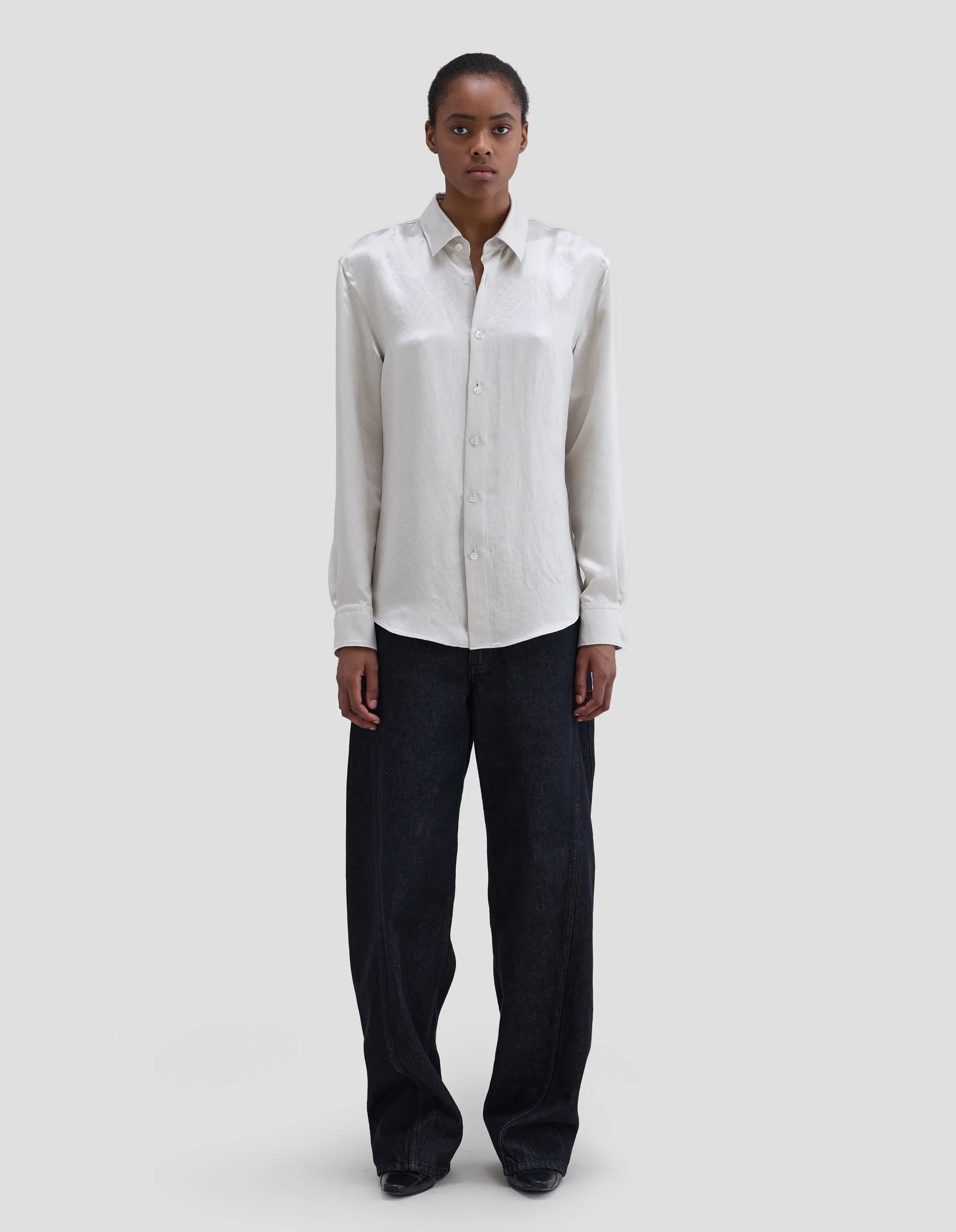 MOLTEN BUTTONDOWN - 1