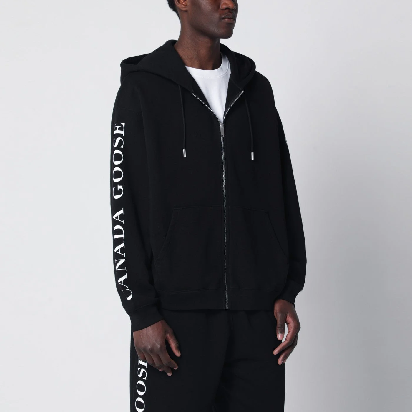 Black zip-up sweatshirt with logo - 1