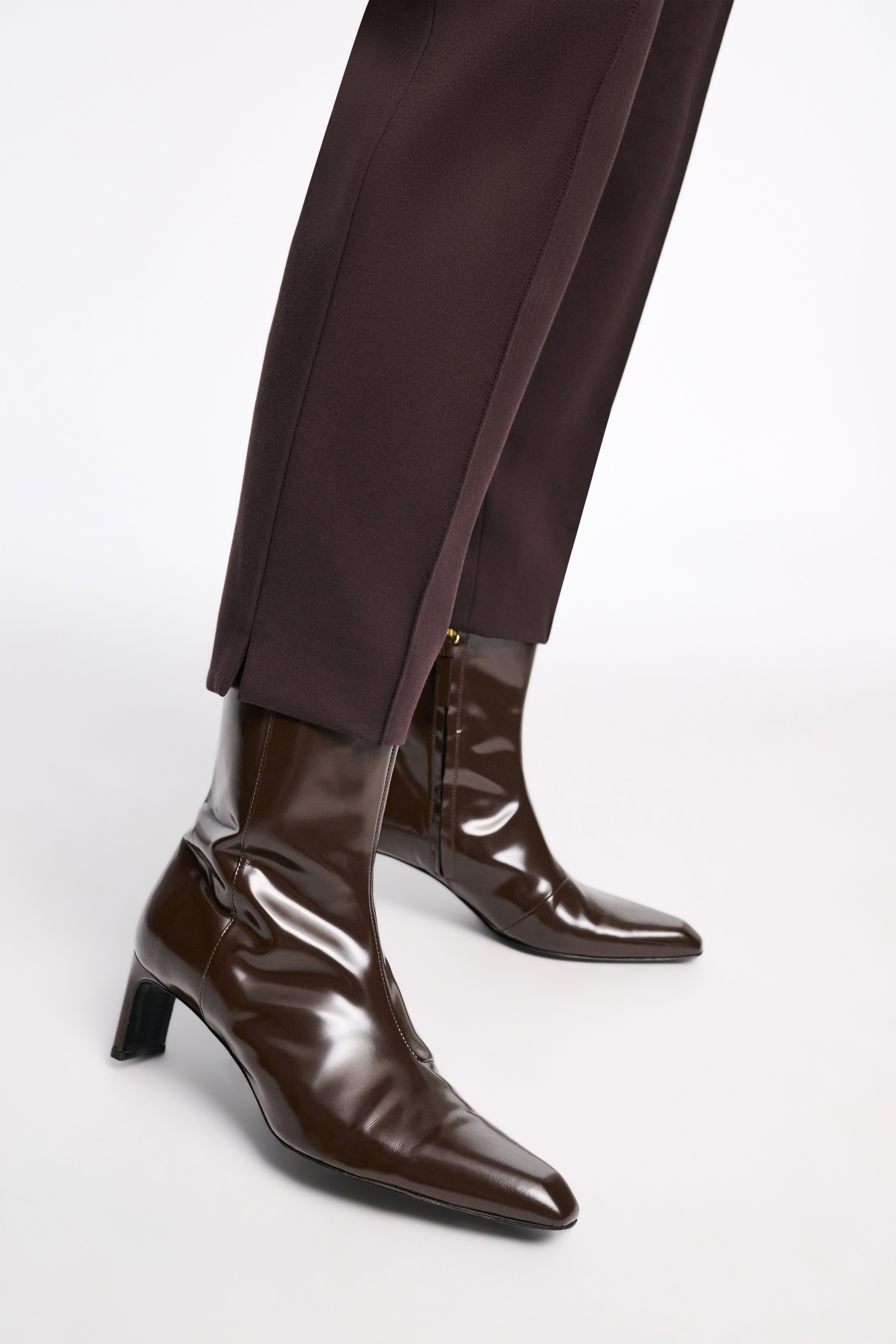 SUBTLE SHINE Ankle Boot - 4