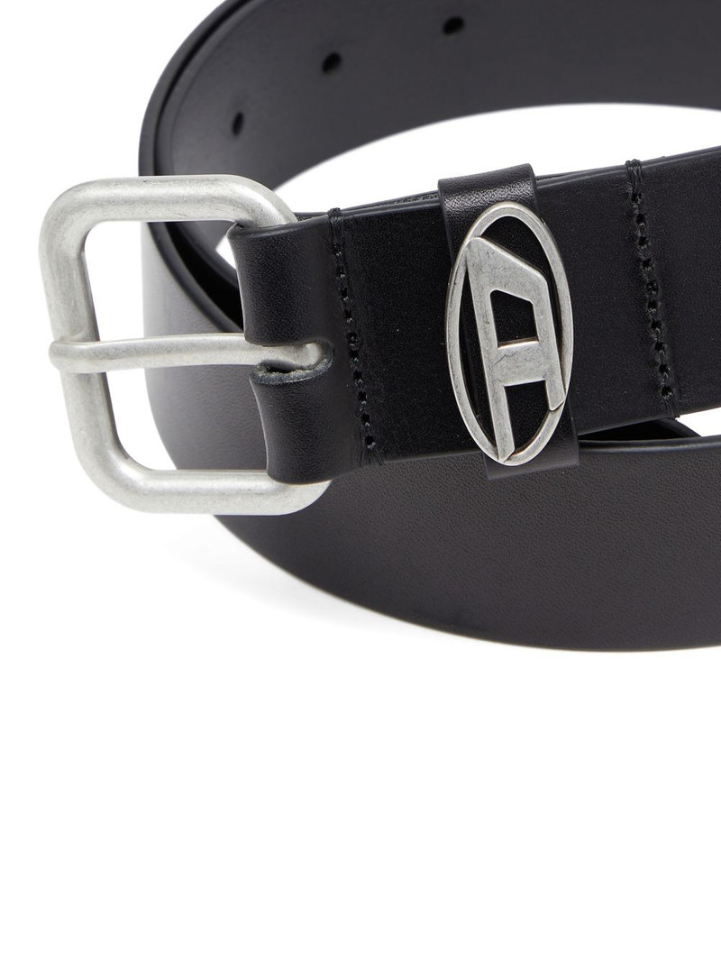 logo detail belt 3