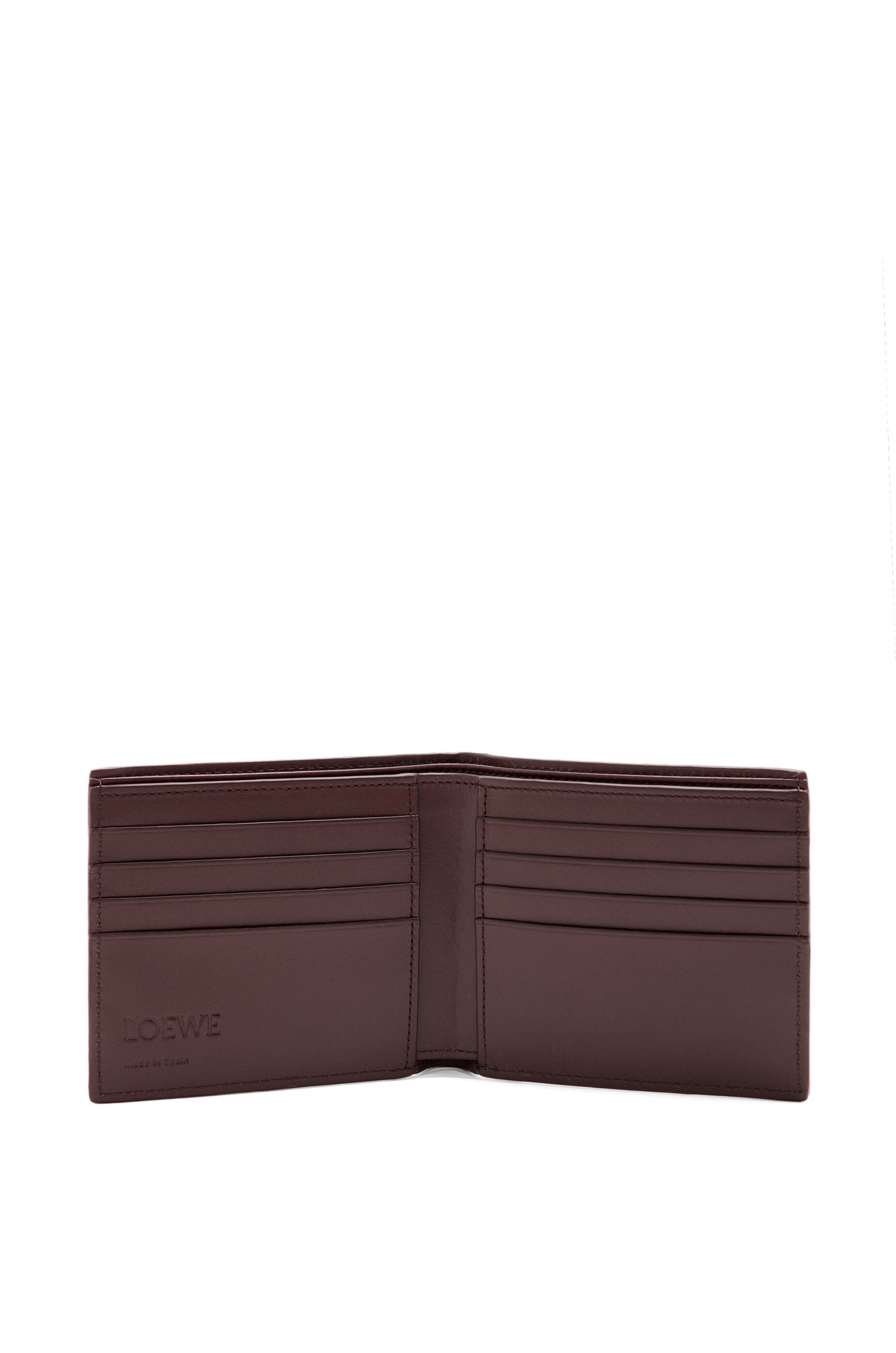 Bifold wallet in deerskin 2