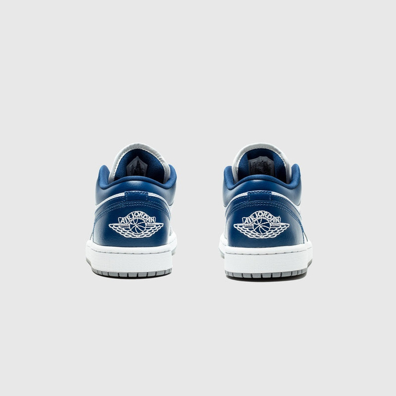 Jordan WMNS AIR JORDAN 1 LOW "FRENCH BLUE" outlook