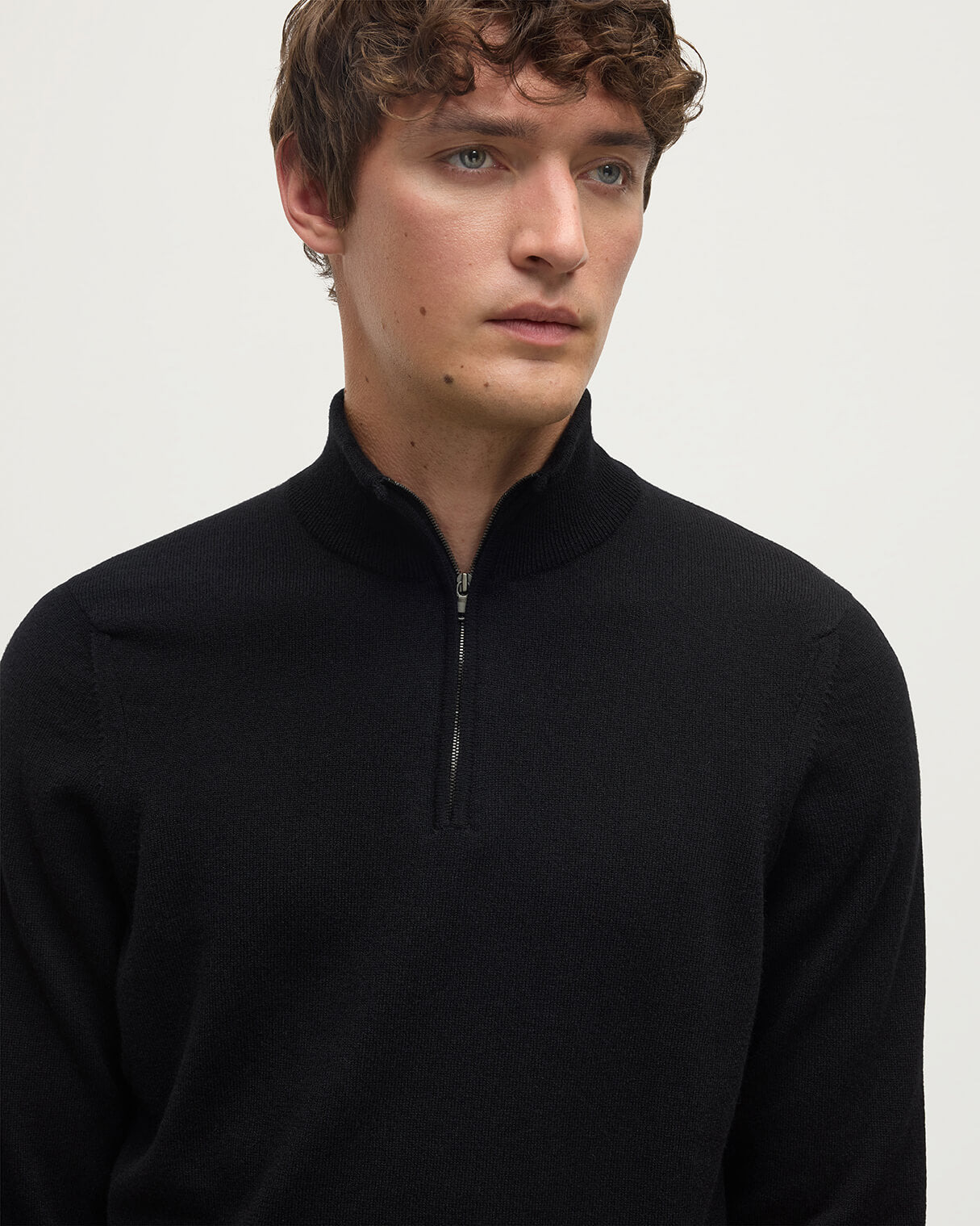 Classic Cashmere Black Zip Neck Jumper - 5