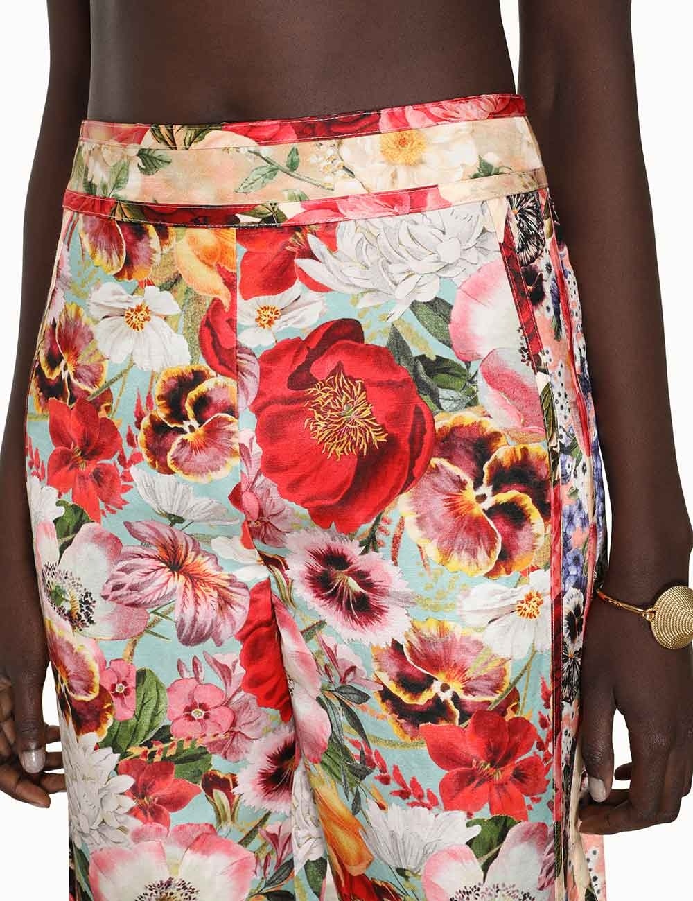 WONDERLAND LONG LINE SHORT - 7