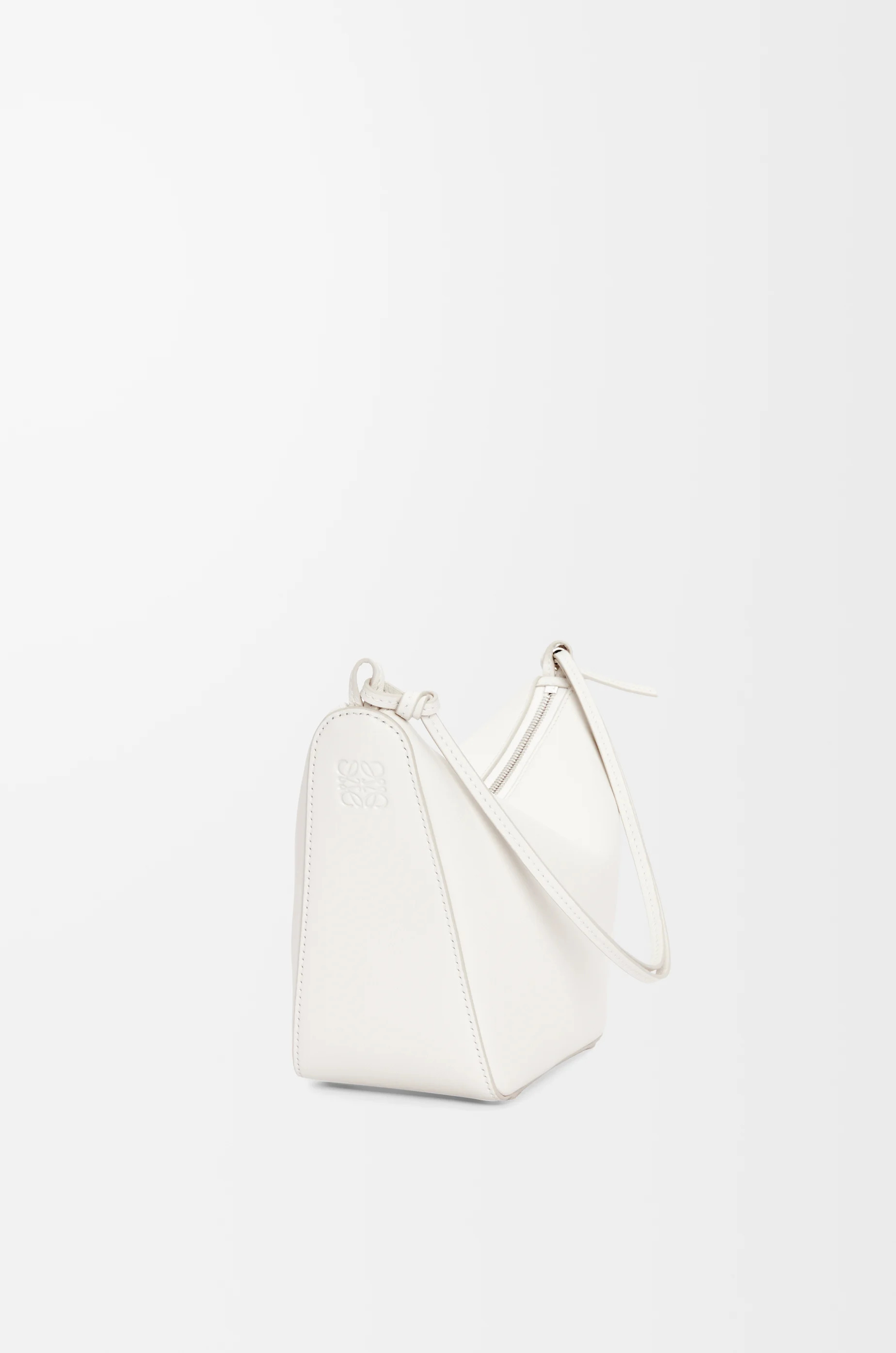 Mini Hammock Hobo bag in classic calfskin - 2