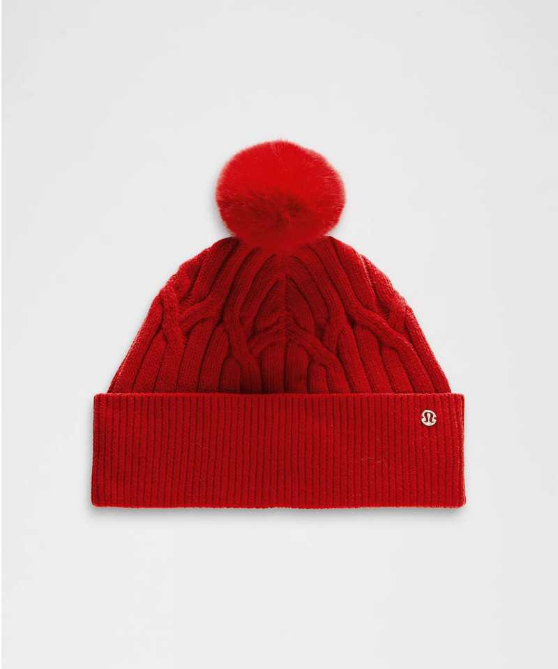 Women's Cable-Knit Pom-Pom Beanie 1