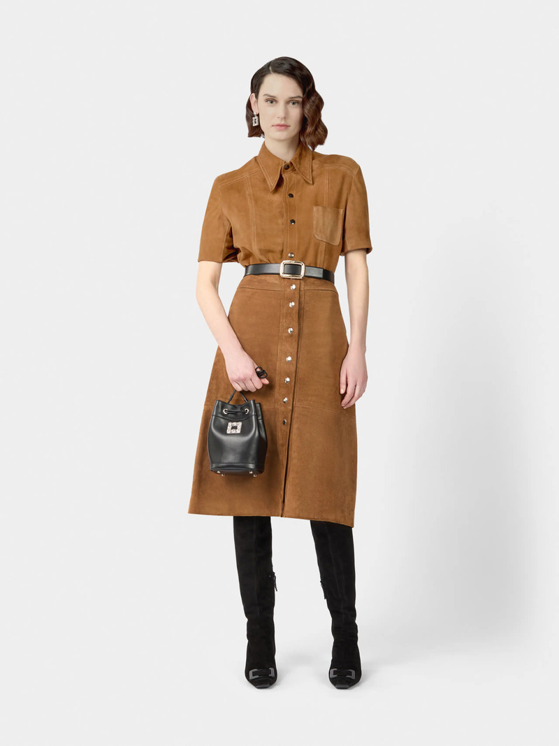 Roger Vivier Très Vivier Bucket Bag in leather outlook