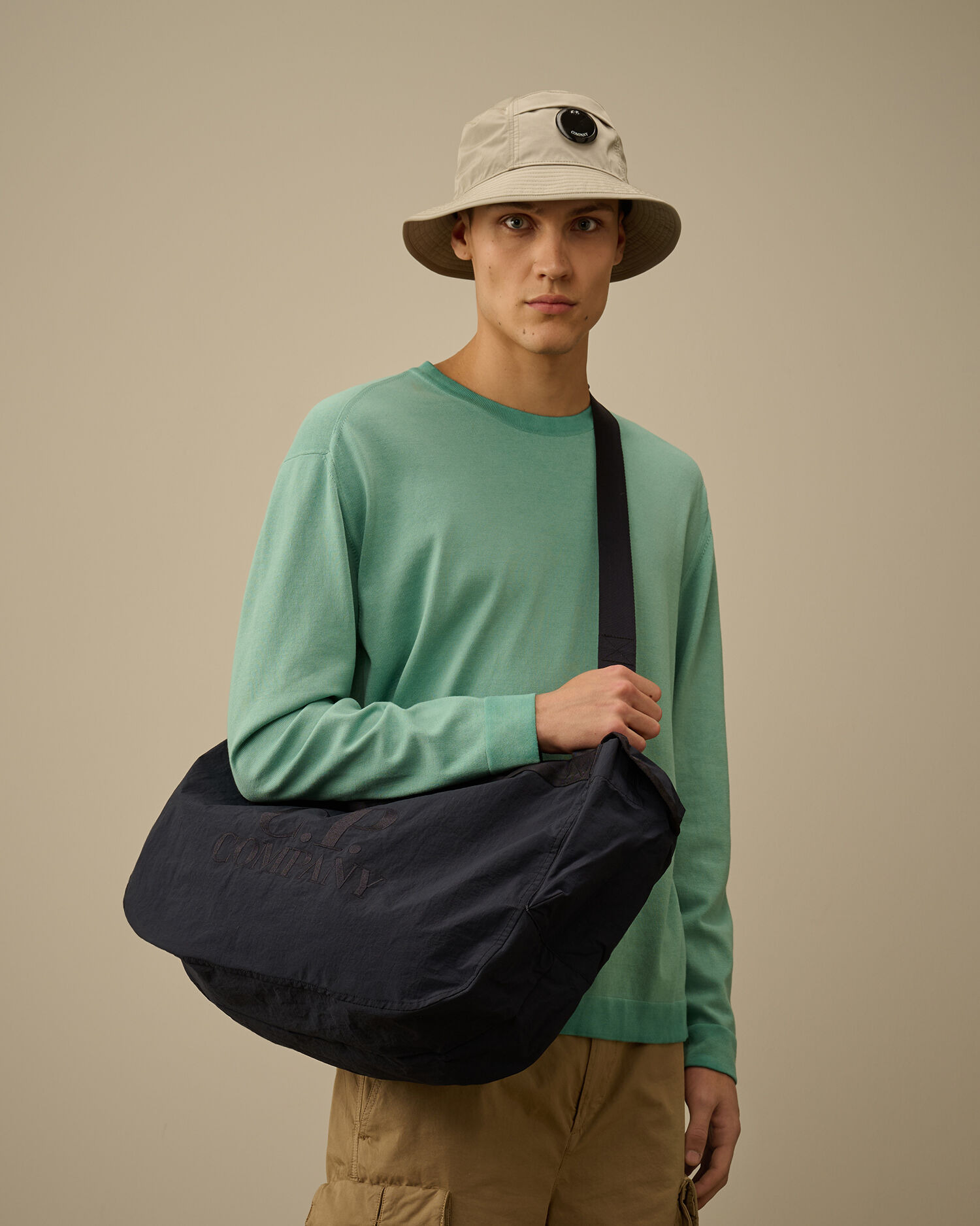 Plain Paper Touch Zipped Bag - 2