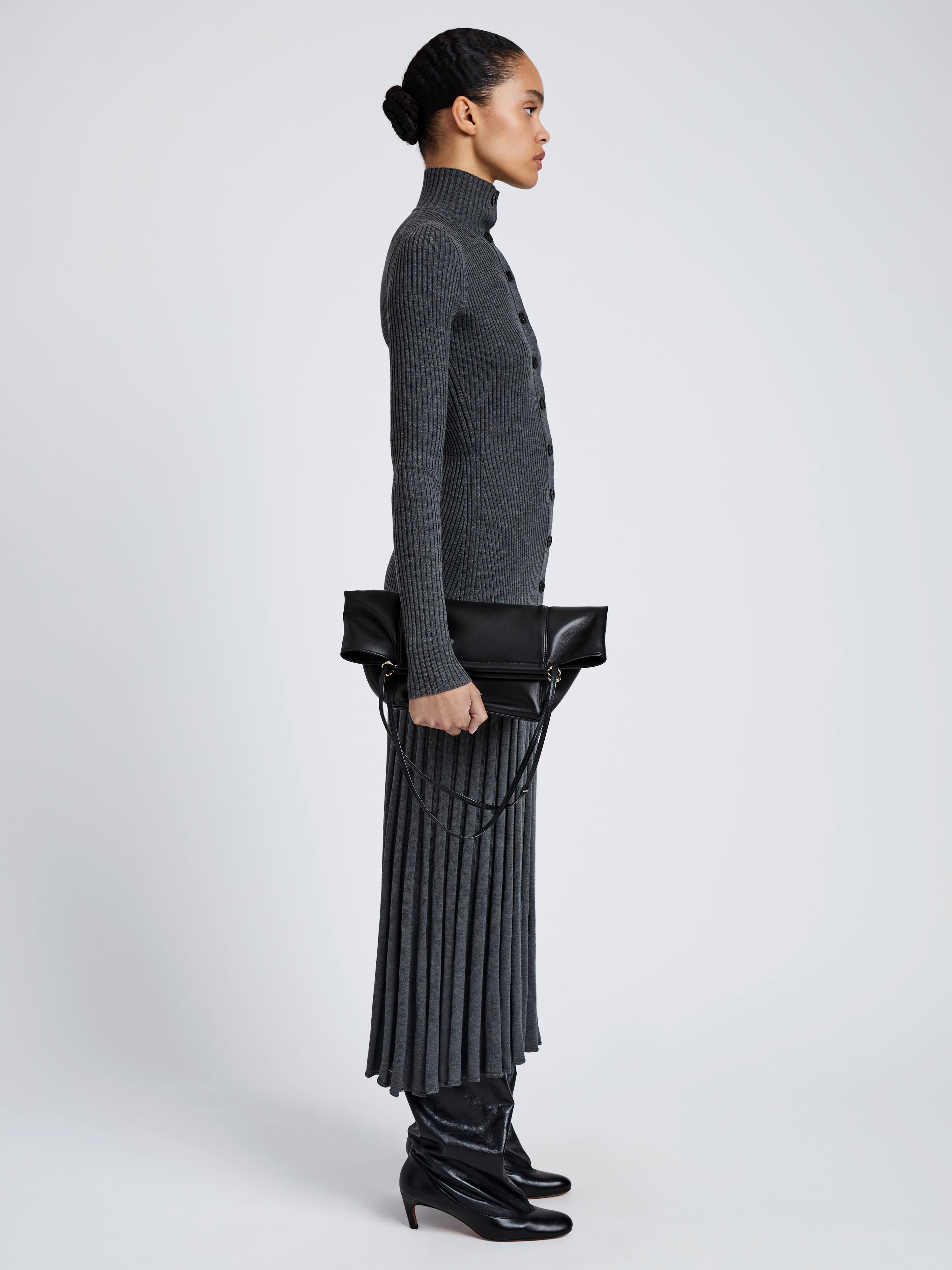 Reade Shoulder Bag in Nappa - 8