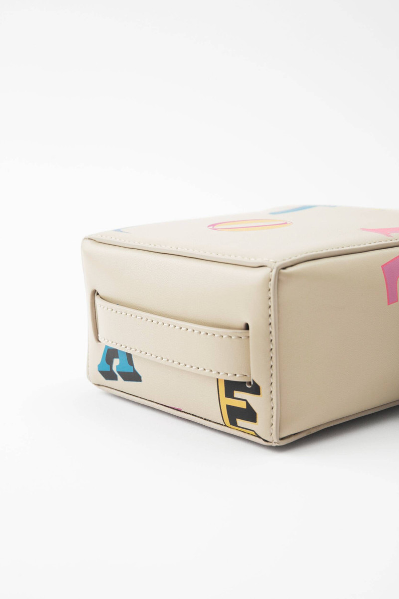 Cubic Monogram Leather Pouch 7