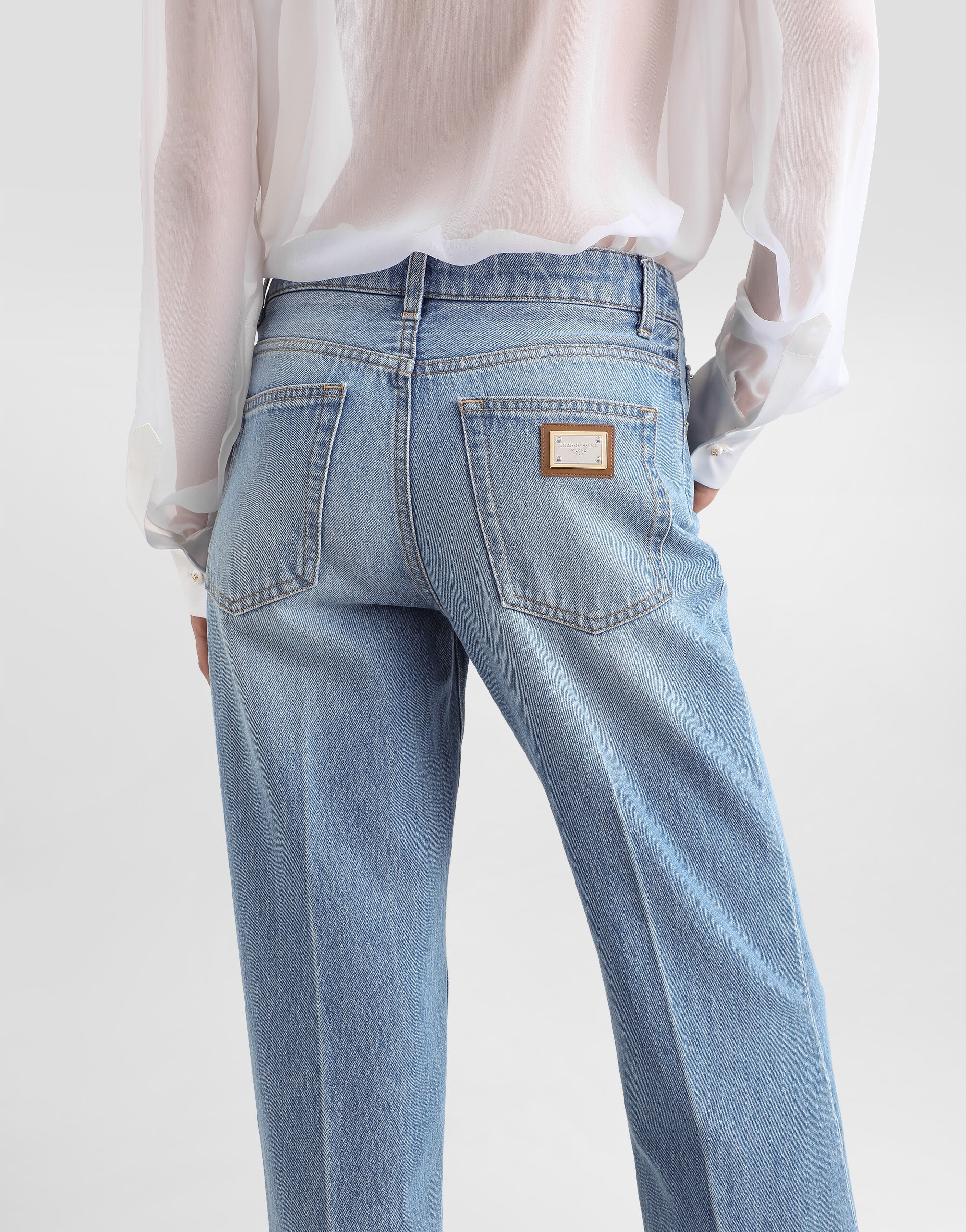 Loose denim jeans with pressed pleat - 4