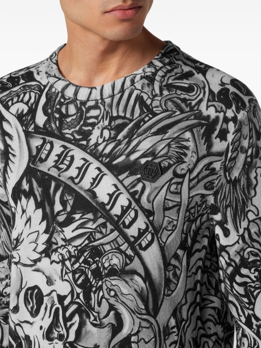 tattoo-print cashmere sweatshirt - 5