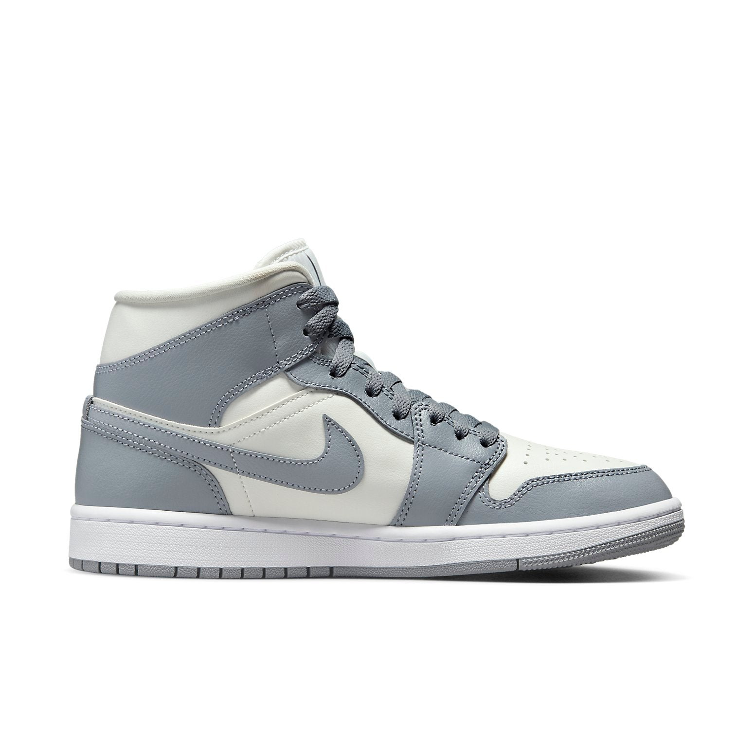 (WMNS) Air Jordan 1 Mid 'Stealth' BQ6472-115 - 3