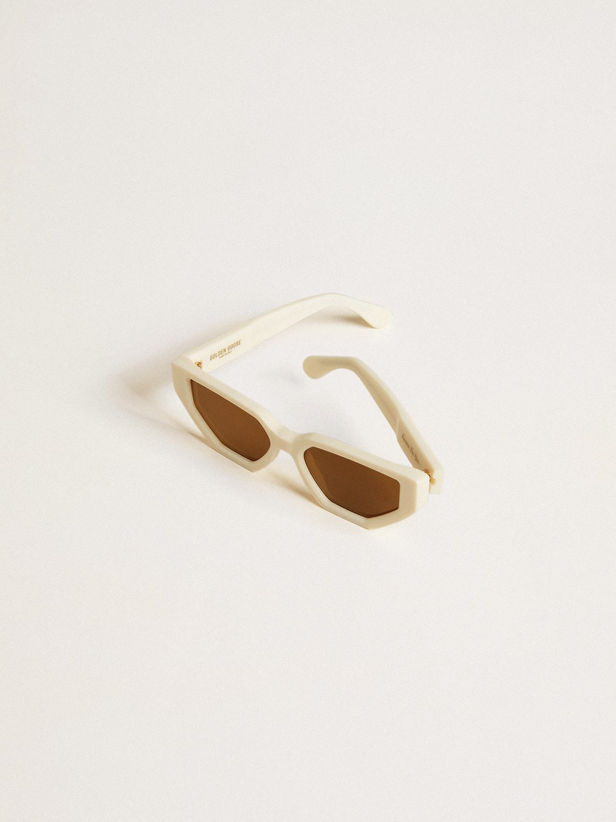 Rectangular-style sunglasses with beige frame - 2