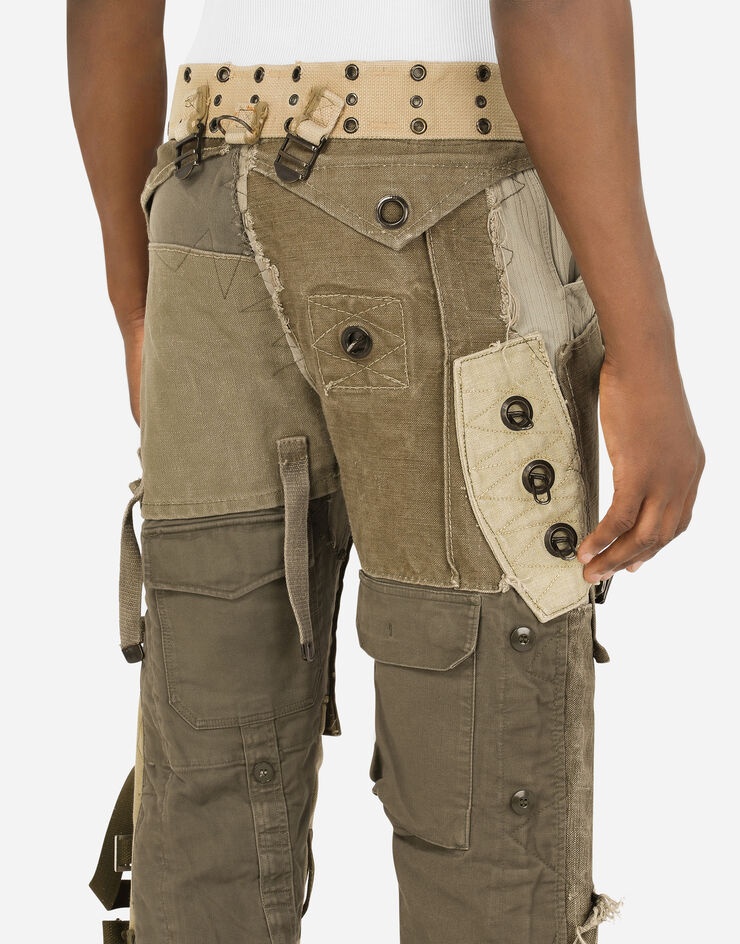 Cargo pants with vintage appliqués - 6