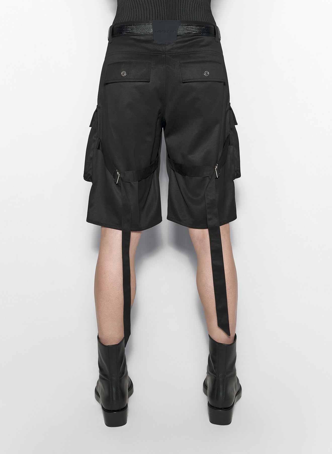 black cargo shorts - 5