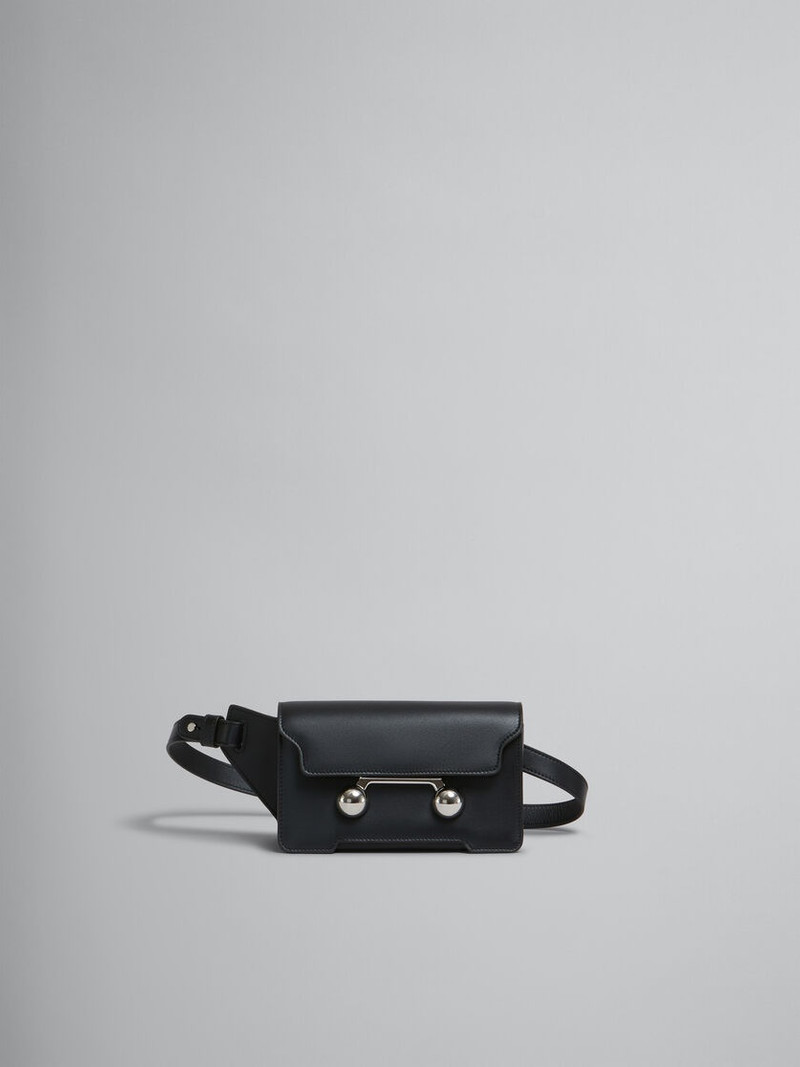 BLACK LEATHER TRUNKAROO CROSSBODY BAG 1