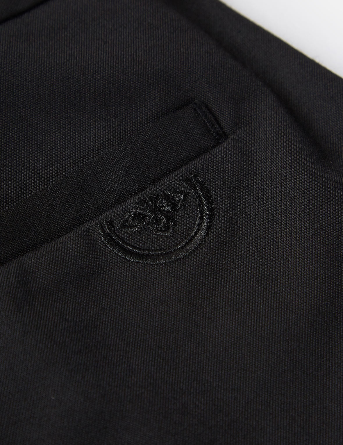 Partial Leather Buckle Belt Shorts - 13