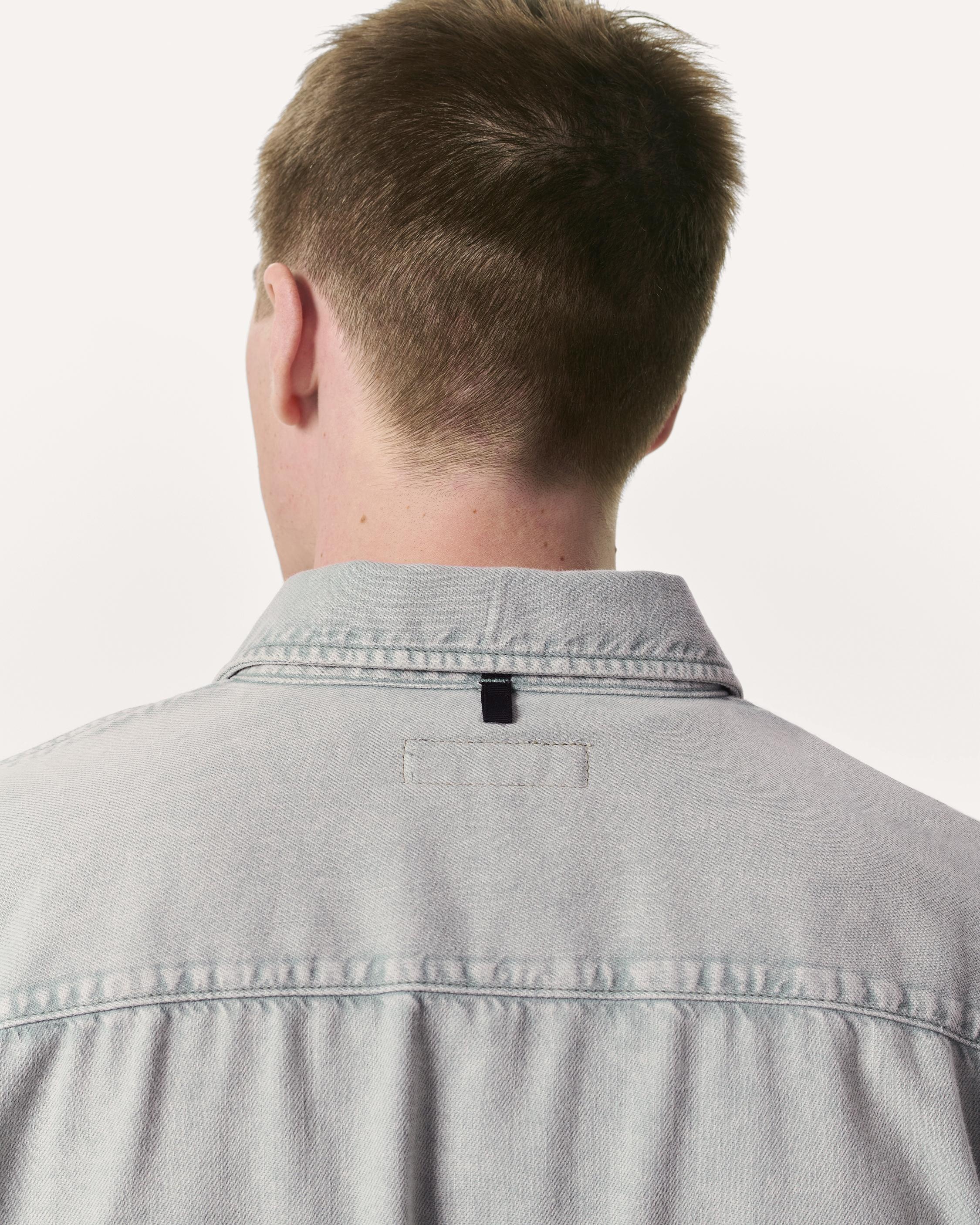 Relaxed Fit Featherweight Denim CPO Overshirt
Featherweight Denim - 6
