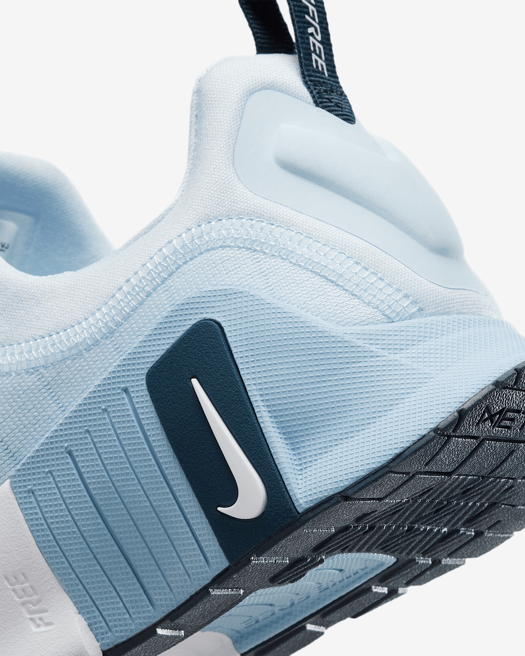 Nike Free Metcon 6 Women's Workout Shoes - 8