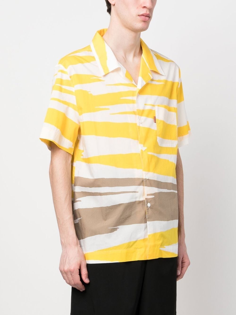 graphic-print short-sleeve shirt - 3