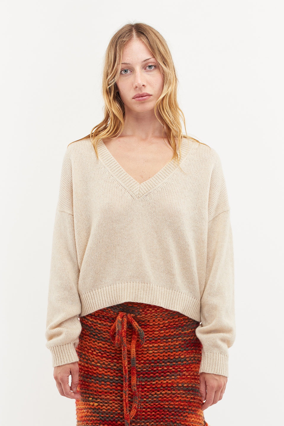 NIMBUS WOMEN'S V-NECK - 2