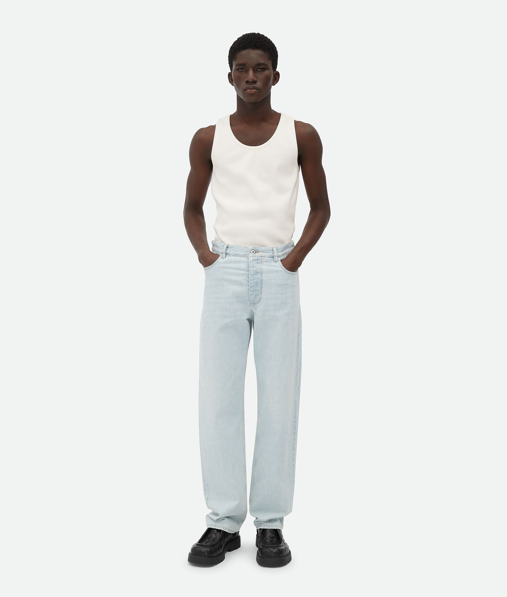 BOTTEGA VENETA★Extra bleached turn-up denim pants Bottega Veneta Extra Bleached Wide Leg Jeans | REVERSIBLE
